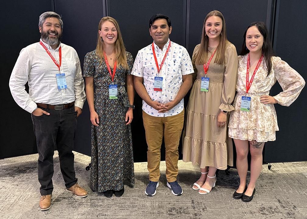 The Shahid Siddique lab was in the spotlight at the Society of Nematologists.